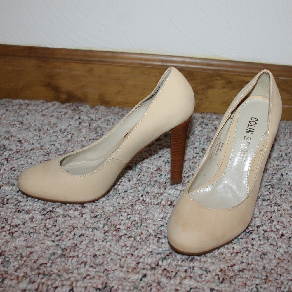 Suede Almond Heels, 5 Victoria's Secret